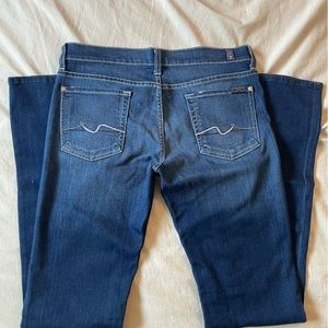 EUC 7FAM Jeans🌎